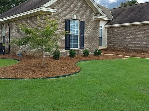 1124 Parkview Dr, Prattville, AL 36067