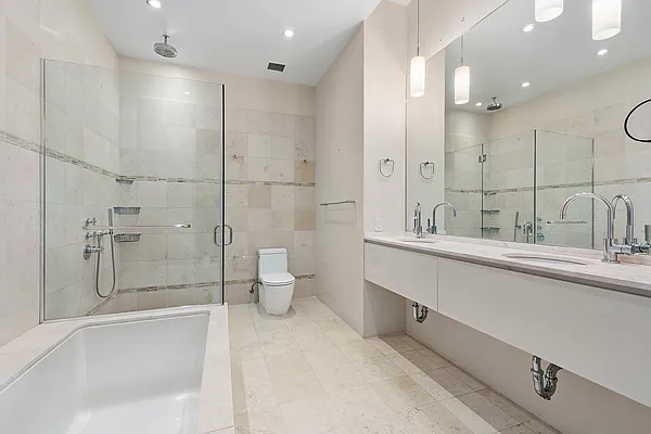 Rented by Compass | media 7