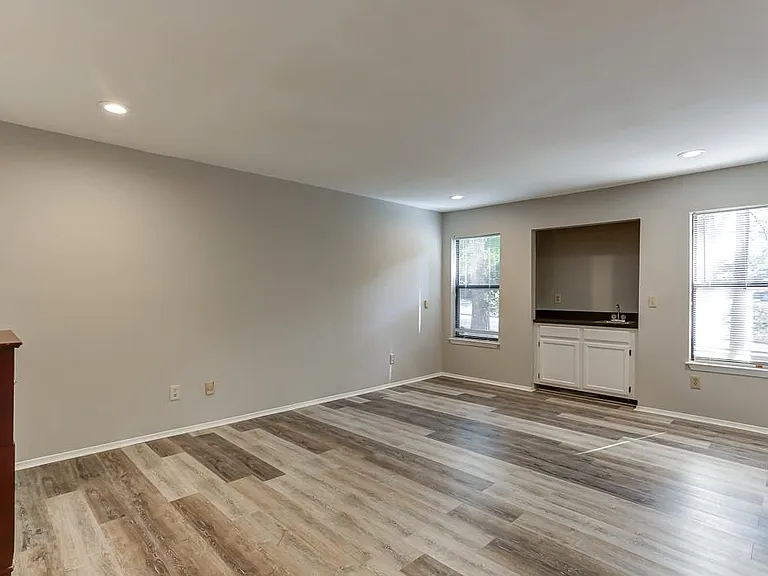 2512 Huntingdon Chase — Photo 12