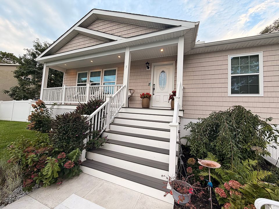1st image of 5 Aloma Rd