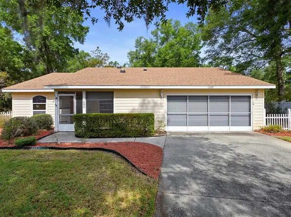 1057 Shady Hollow Dr, Deland, FL 32724