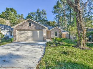 107 W White Willow Cir, Spring, TX 77381