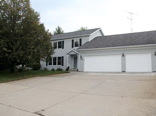 1776 Cypress Rd, Saint Cloud, MN 56303