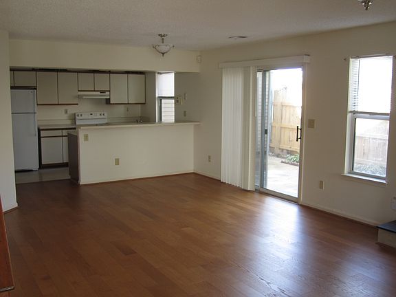 2nd image of 739 Gemstone Ln