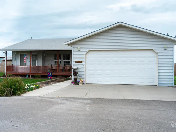 3814 Louise St, Vale, OR 97918