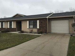 1552 E Kammerer Rd, Kendallville, IN 46755
