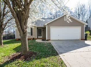 21 Black St, Lowell, NC 28098