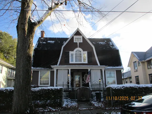 211 Saint James St, Marion, OH 43302