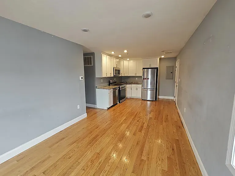 18 Bates Ave #2 — Photo 9