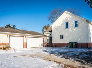 115 S 6th St, Reedsville, WI 54230