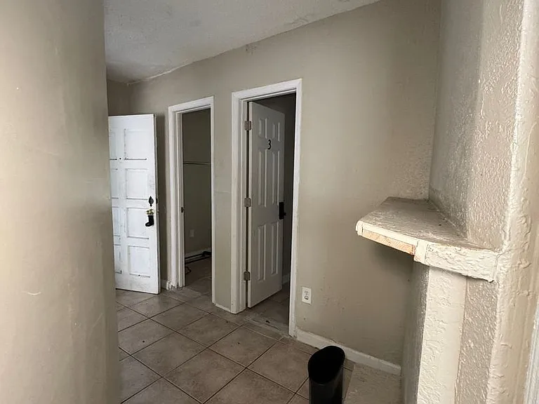 1703 McCarthy Ave — Photo 40