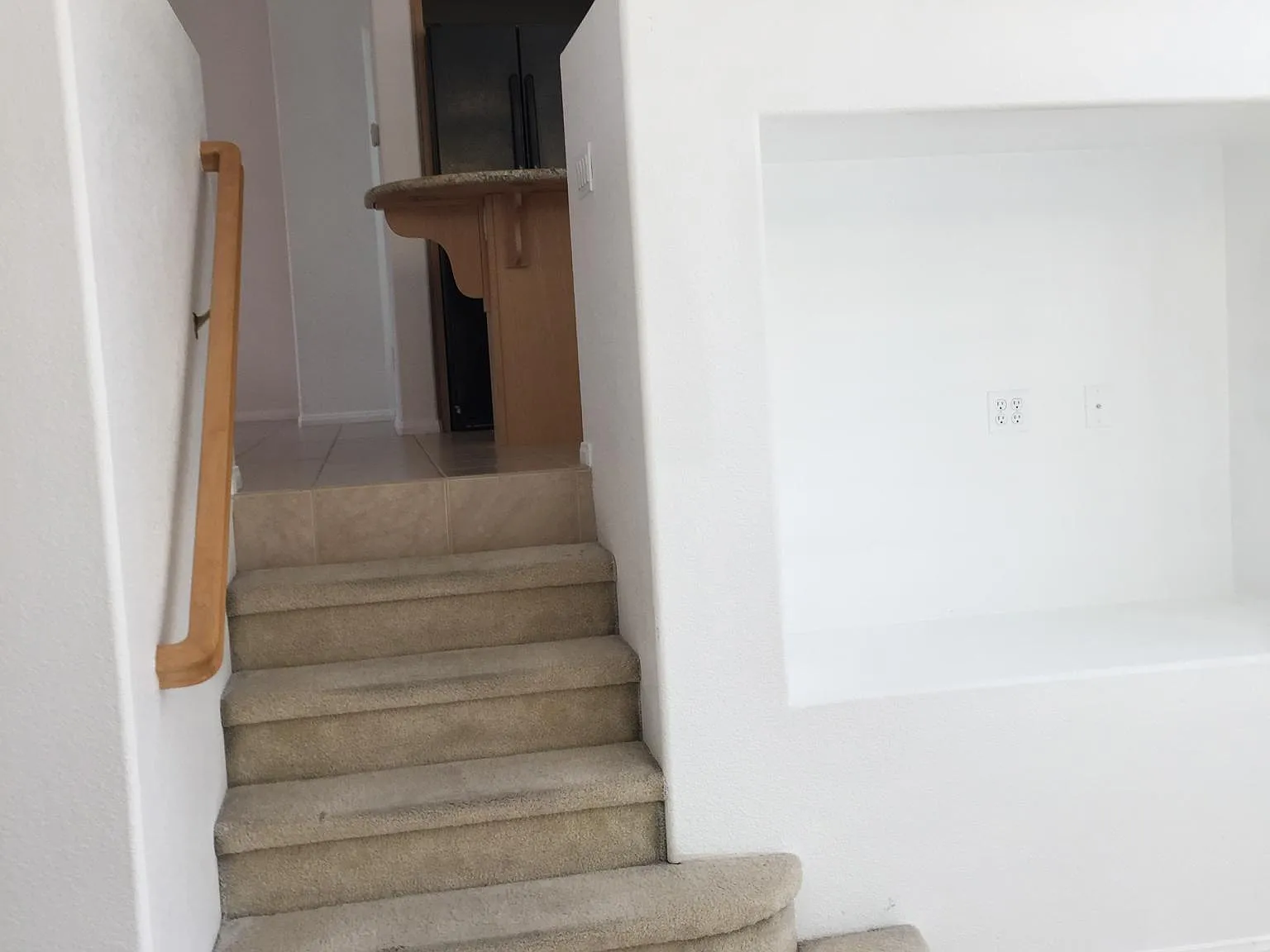 2909 Villas Way — Photo 4