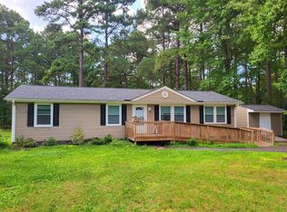 11 Ships Row, Montross, VA 22520