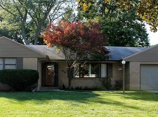 1007 Emerson Dr, Rockford, IL 61108