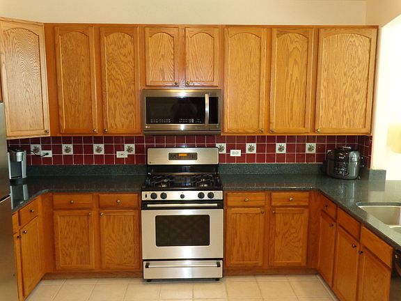 4th image of 458 Nelson Dr #458