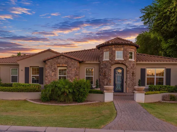 4339 E ESTRELLA Court, Gilbert, AZ 85296
