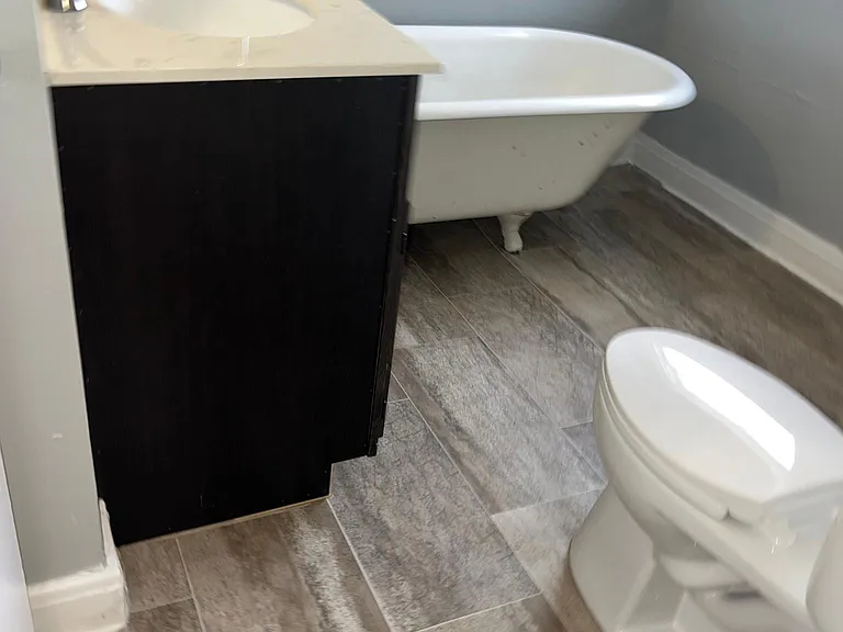 Upstairs - Full bath