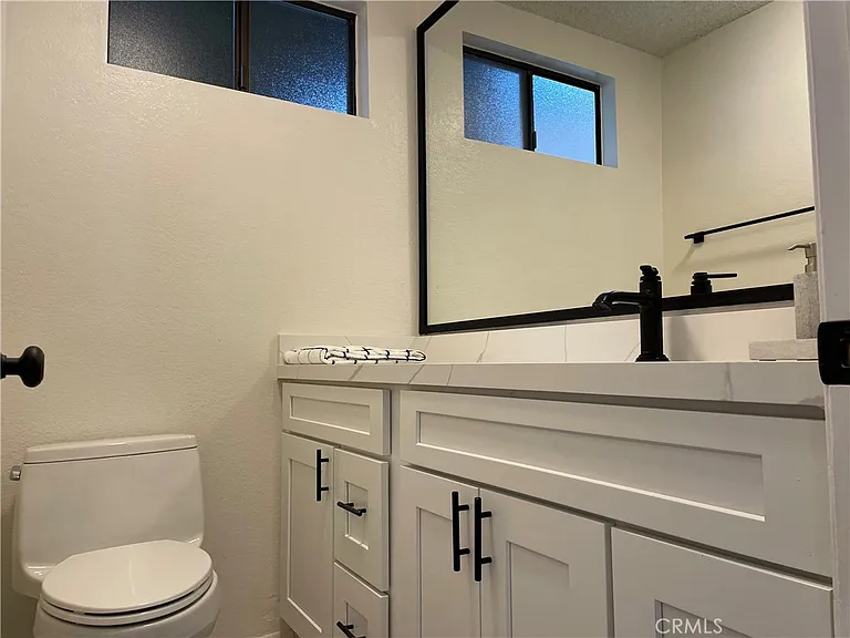2427 Orange Ave #C — Photo 8