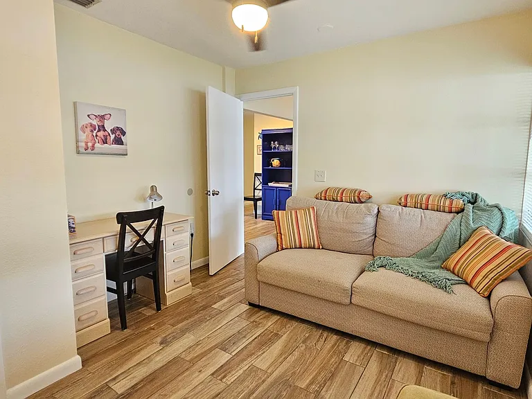 426 Pineview Dr — Photo 21
