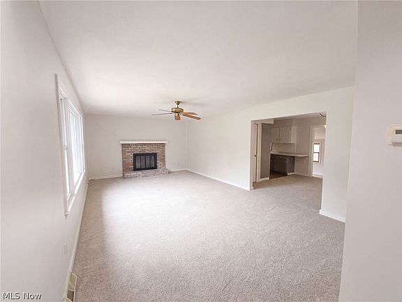 3rd image of 211 Roshon Dr