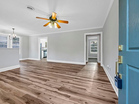5th image of 229 Transom Ct