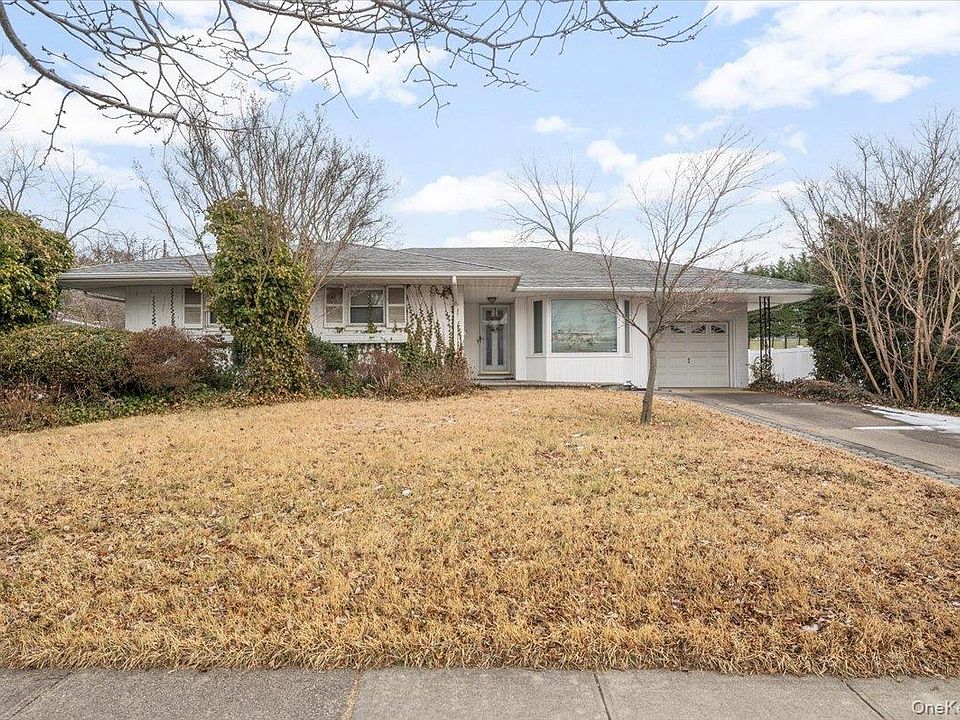 1st image of 38 Hazelwood Drive