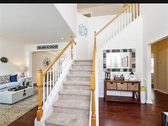 3rd image of 1819 Arbor Vista Dr