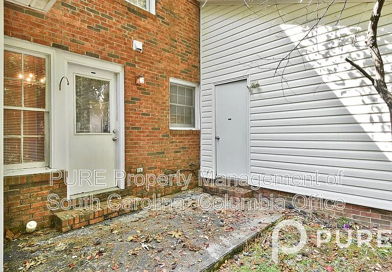 121 Manorwood Ct #C — Photo 8