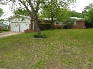 7359 Robinhood Ln, Fort Worth, TX 76112
