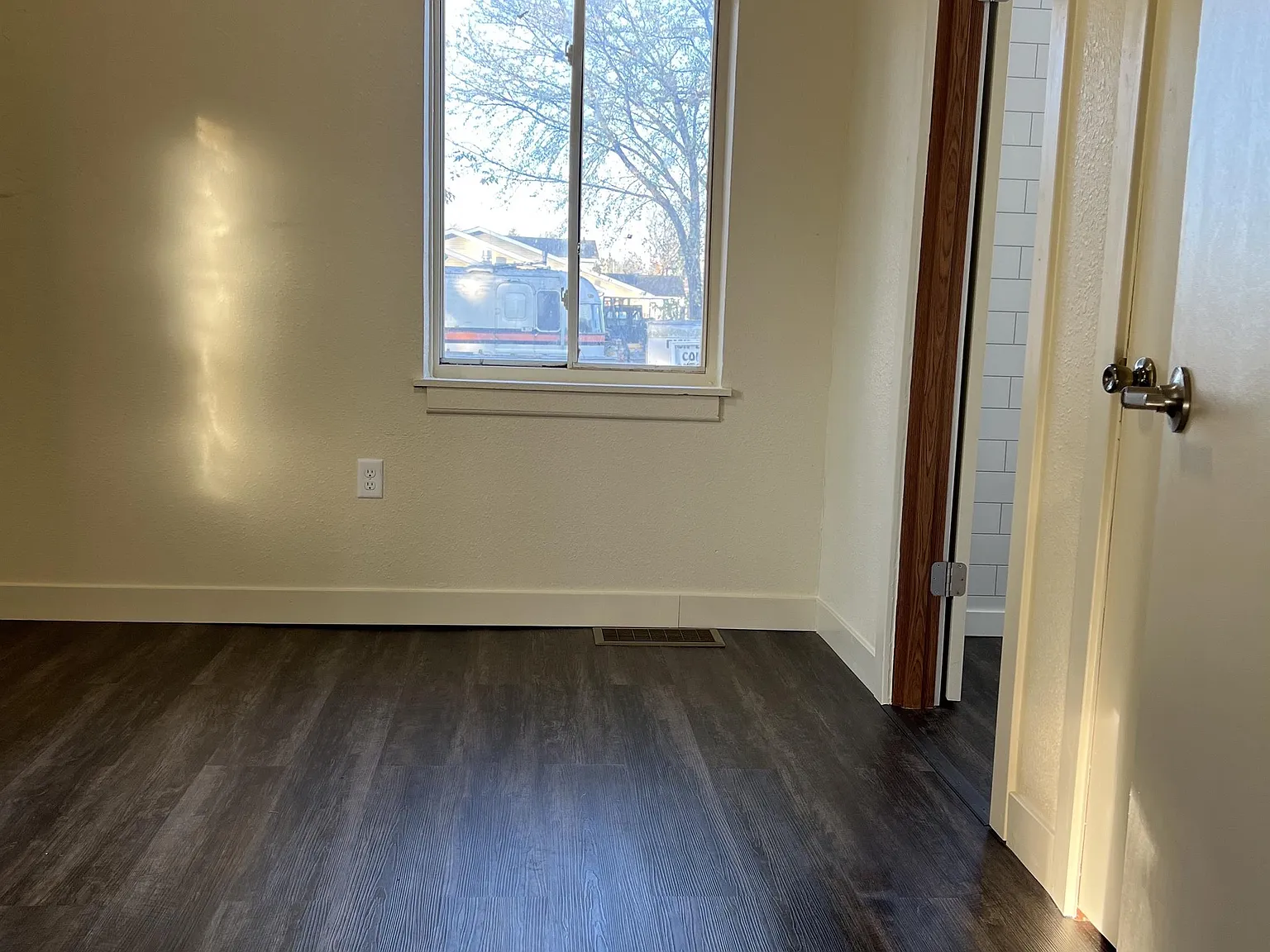 3712 Venice Road - Unit 1 — Photo 4