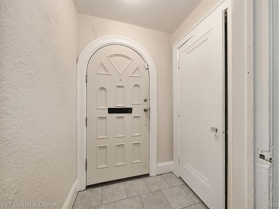 2nd image of 17166 Parkside St