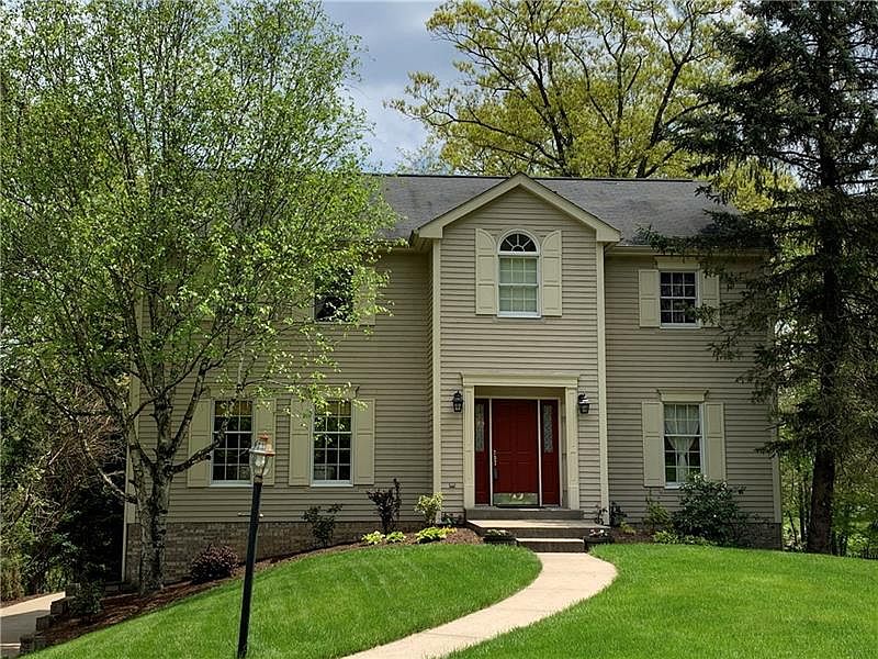 1st image of 1321 Woodhill Dr