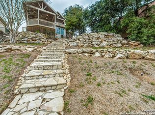 1737 Lakeside Dr W, Canyon Lake, TX 78133
