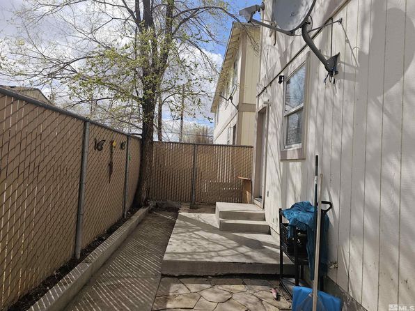 reno-nevada-449131644 picture