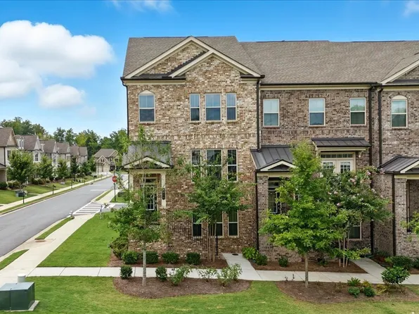 3910 Redwood Dr, Cumming, GA 30040