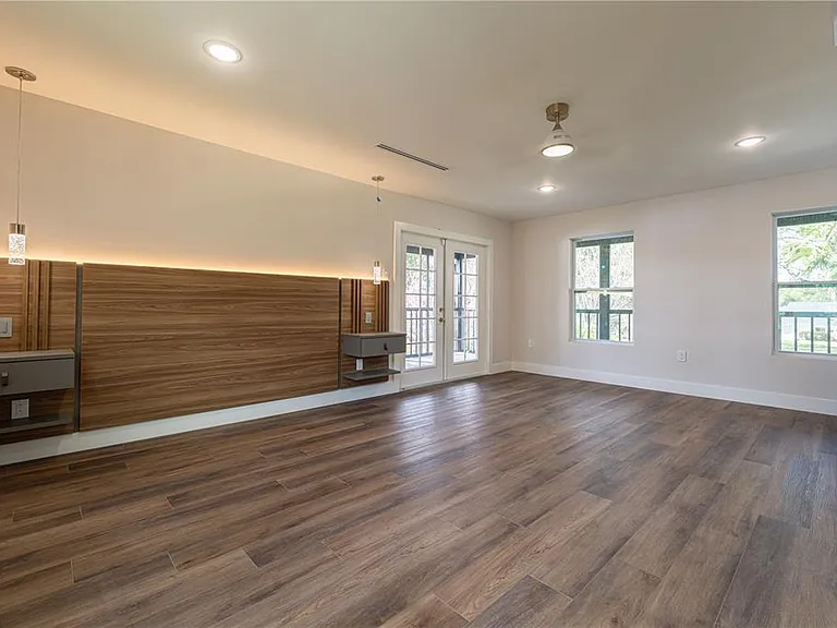 2721 Ingeborg Ct — Photo 25