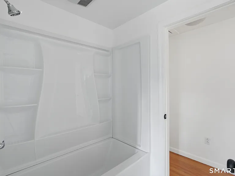 60 Hoffman Rd — Photo 26