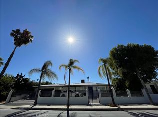 7649 Ampere Ave, North Hollywood, CA 91605
