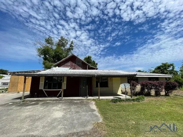 155 E 136th St, Galliano, LA 70354