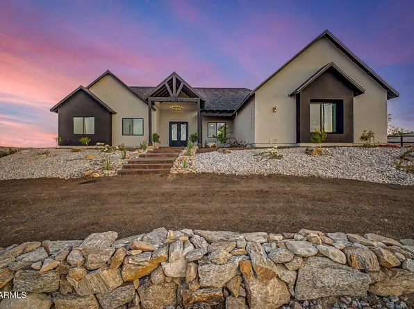 15606 S TUTHILL Road S, Buckeye, AZ 85326