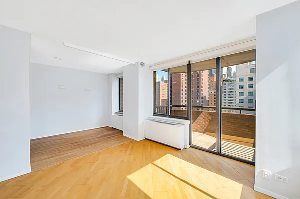 Rented by Compass | media 24