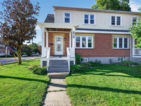 670 Johnson St, Kingston, ON K7L 2A8