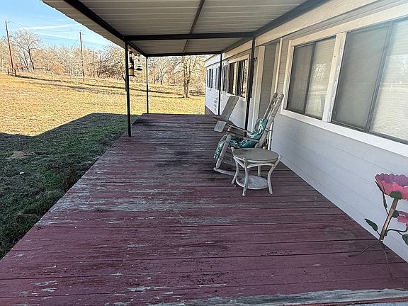 3rd image of 149 Oak Hill