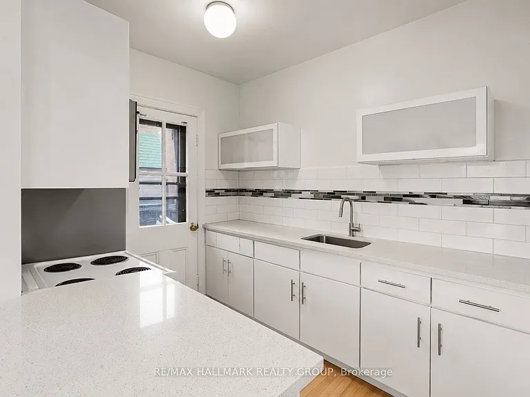 164 Bruyere St — Photo 11