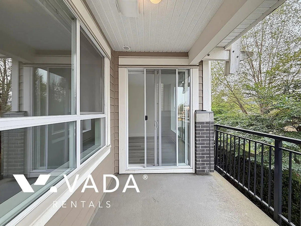 5788 Sidley Street Burnaby — Photo 4