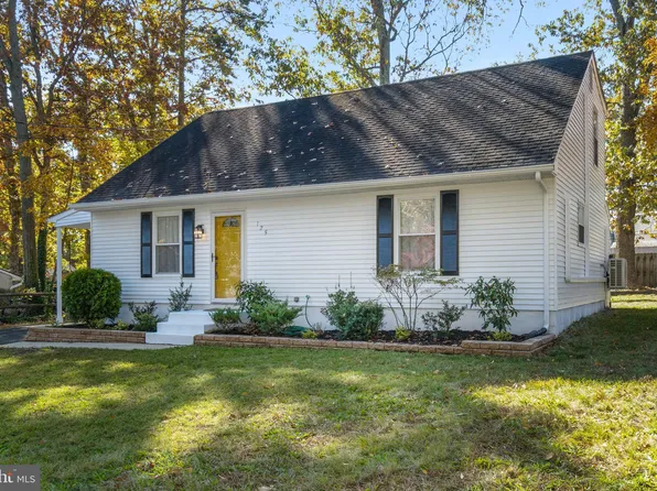 125 Auburn Ave, Browns Mills, NJ 08015
