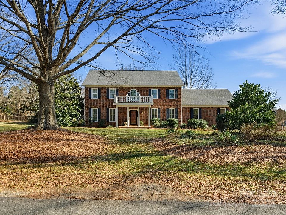 1st image of 1498 Willow Oaks Trl