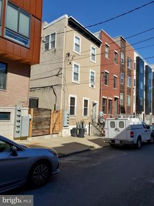 1521 Brown St #A, Philadelphia, PA, 19130