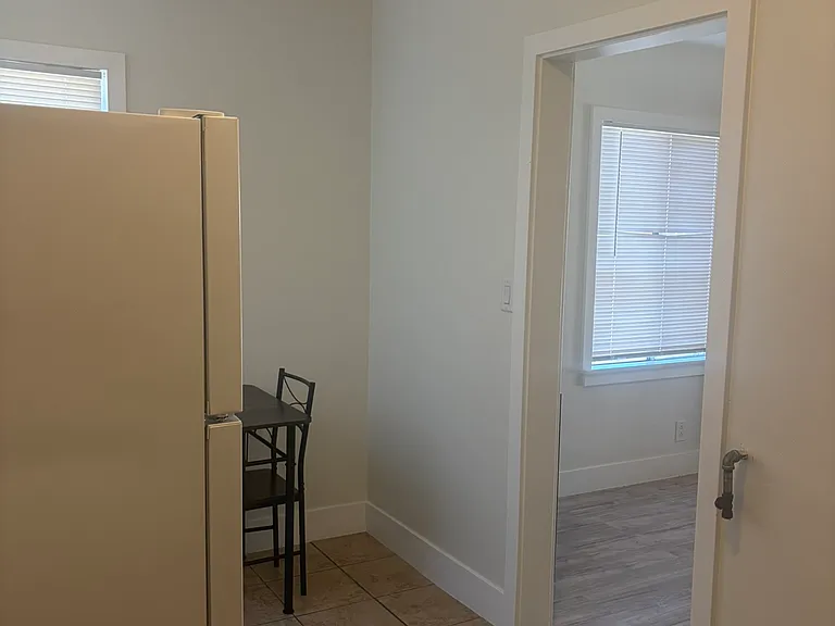4609 Fern Pl #1/2 — Photo 6