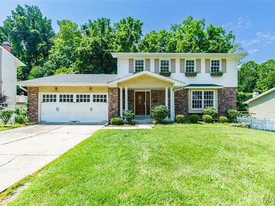 3225 Yale Blvd, Saint Charles, MO, 63301